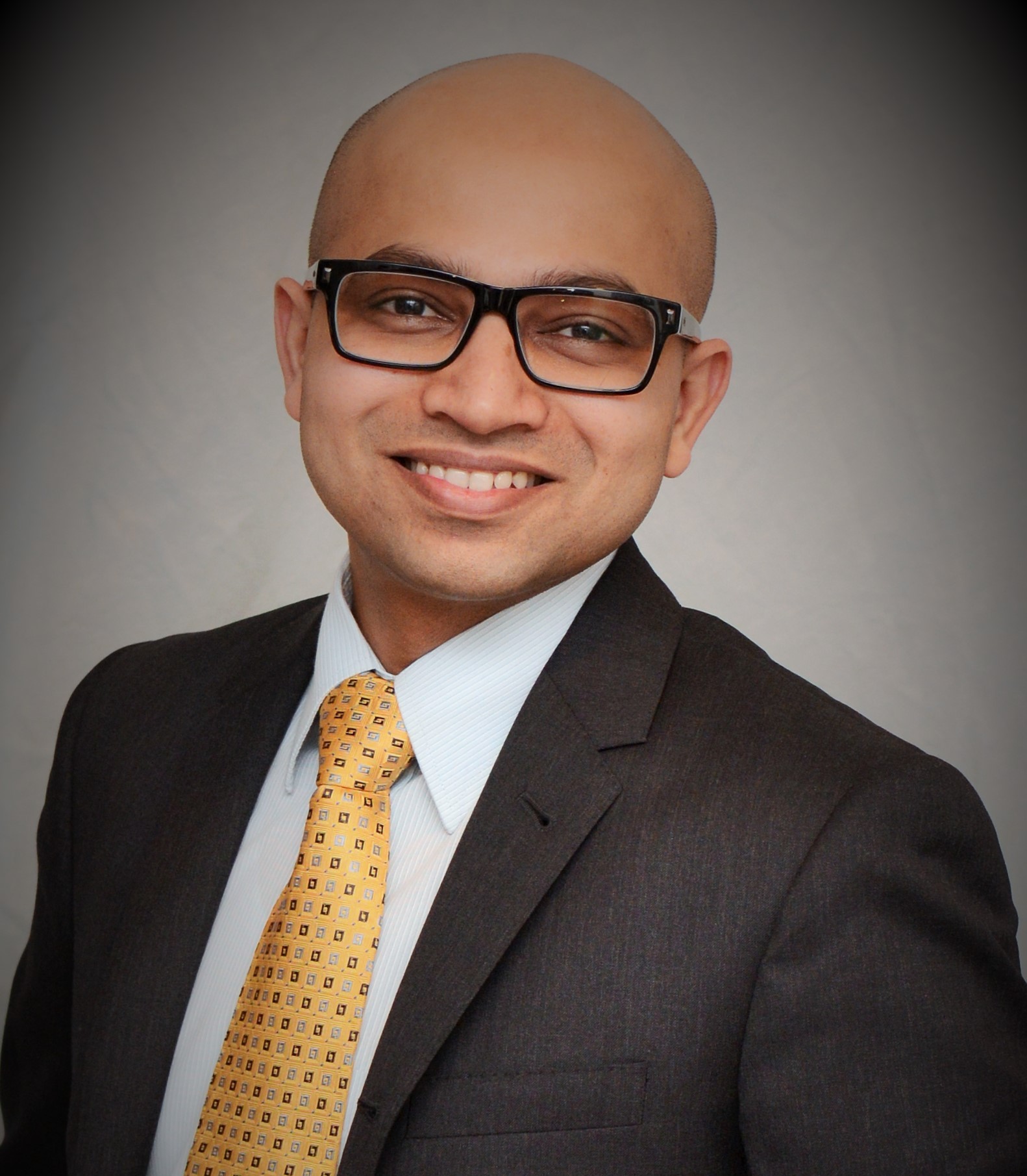 Mayur Atodaria - Real Esta